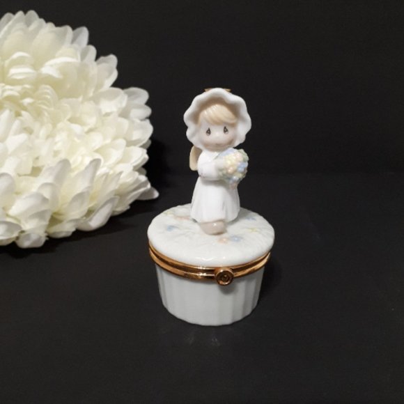Precious Moments Trinket Box Vintage Lidded - Picture 1 of 6